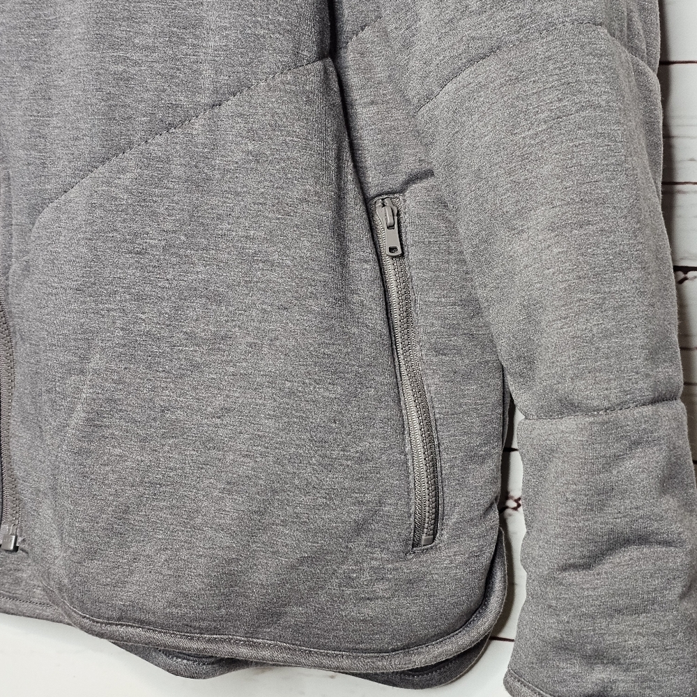 Three Dots Gray Quilted Jacket - image 5